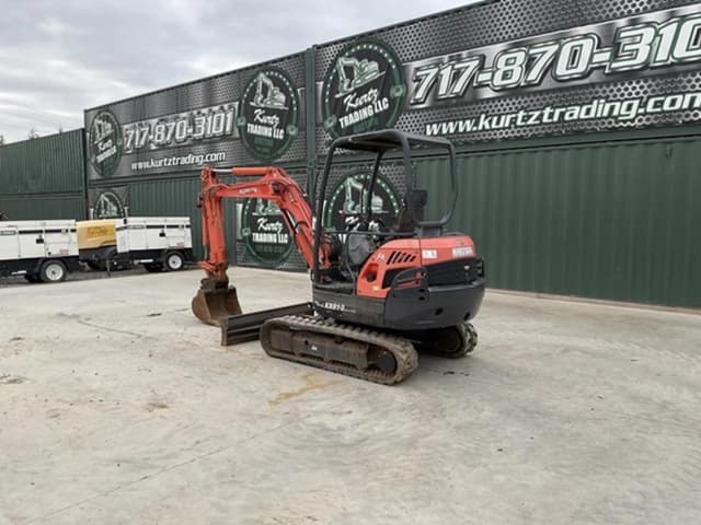 Image of Kubota KX91-3 equipment image 1