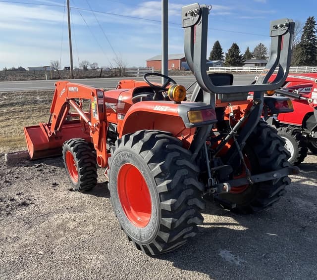 Image of Kubota L2501 equipment image 4