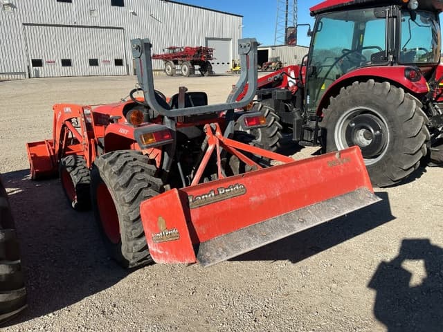 Image of Kubota L2501HST equipment image 3