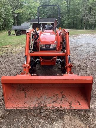 Image of Kubota L3301 equipment image 1