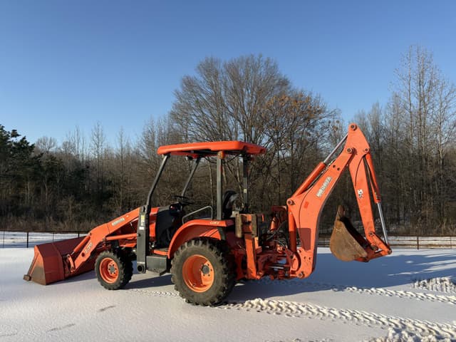Image of Kubota L39 equipment image 3