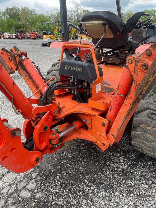 Image of Kubota L45 equipment image 4
