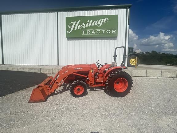 Image of Kubota L4701 equipment image 1