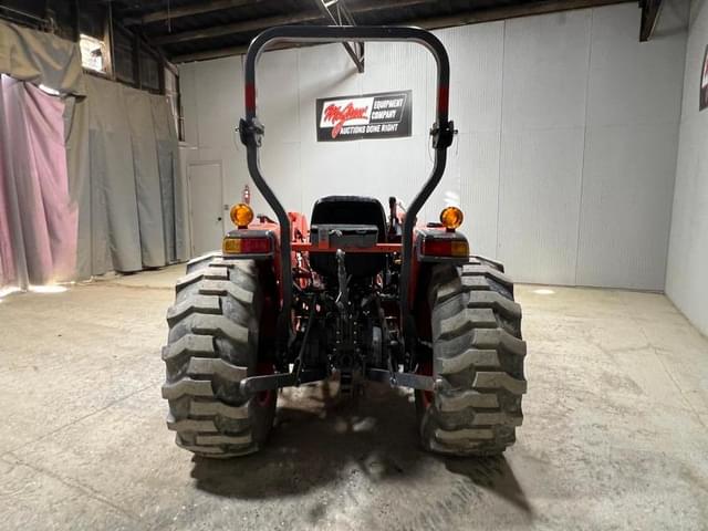 Image of Kubota L4701 equipment image 3
