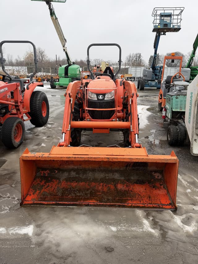 Image of Kubota L4701D equipment image 2