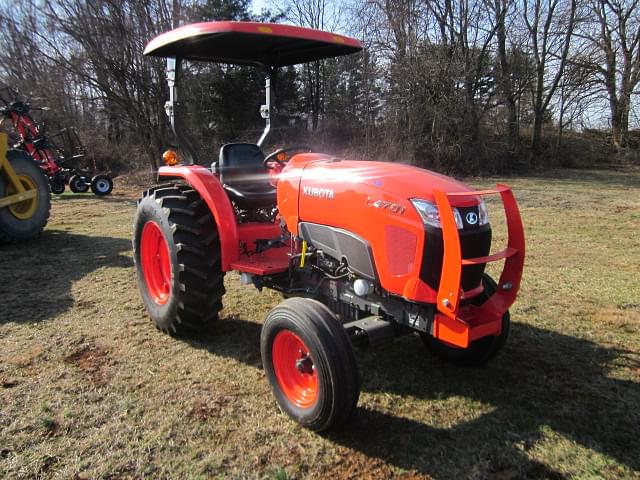 Image of Kubota L4701F equipment image 3