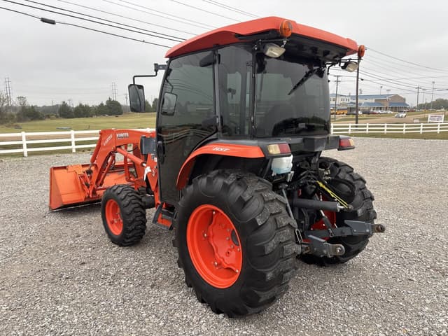 Image of Kubota L6060 equipment image 4