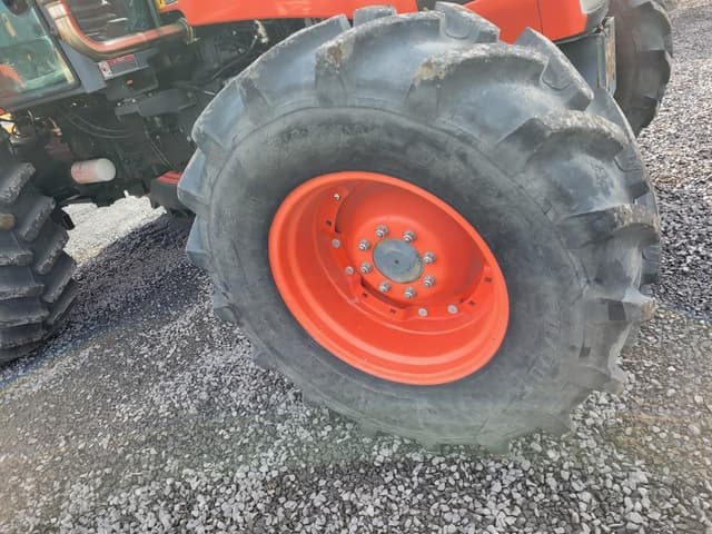 Image of Kubota M126GX equipment image 4
