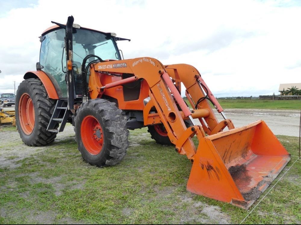 2015 Kubota M135GX Equipment Image0