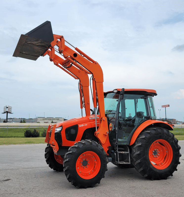 Main image Kubota M5-111