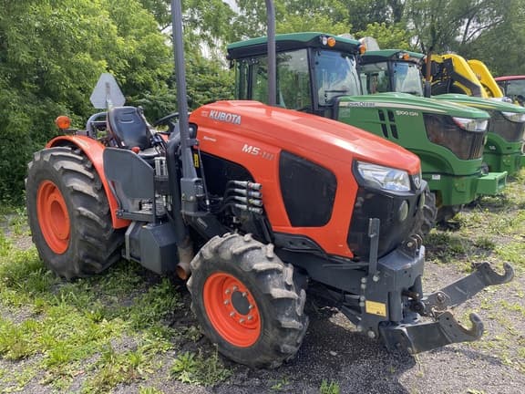 Image of Kubota M5-111 Primary image