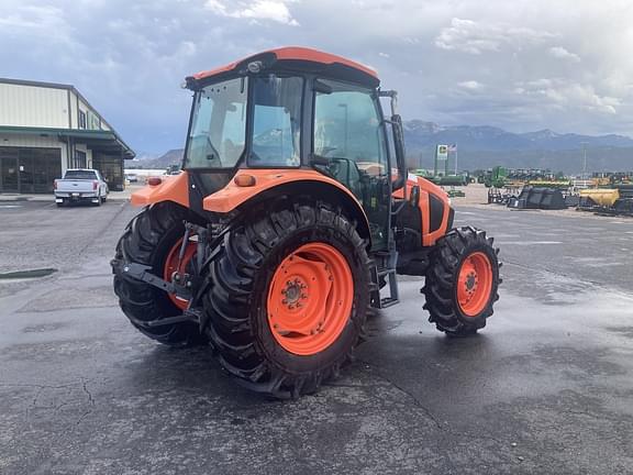 Image of Kubota M5-111 equipment image 4