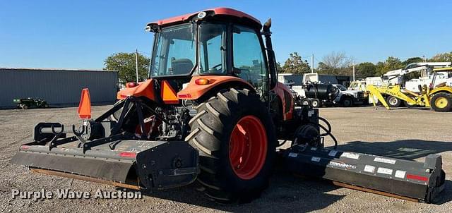 Image of Kubota M5-111 equipment image 4