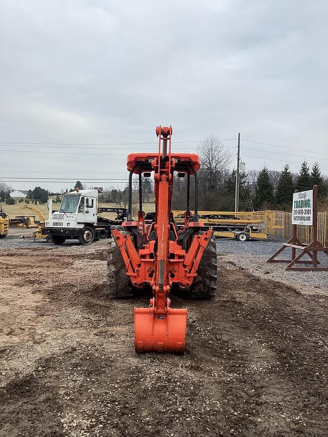 Image of Kubota M59 equipment image 2