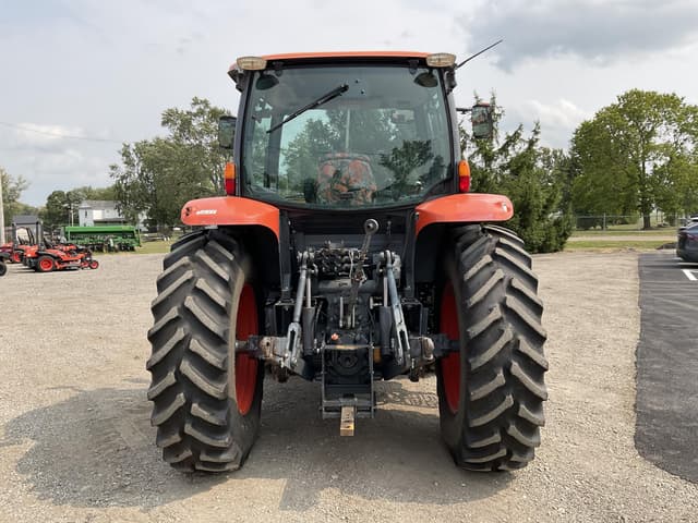 Image of Kubota M6-111 equipment image 3