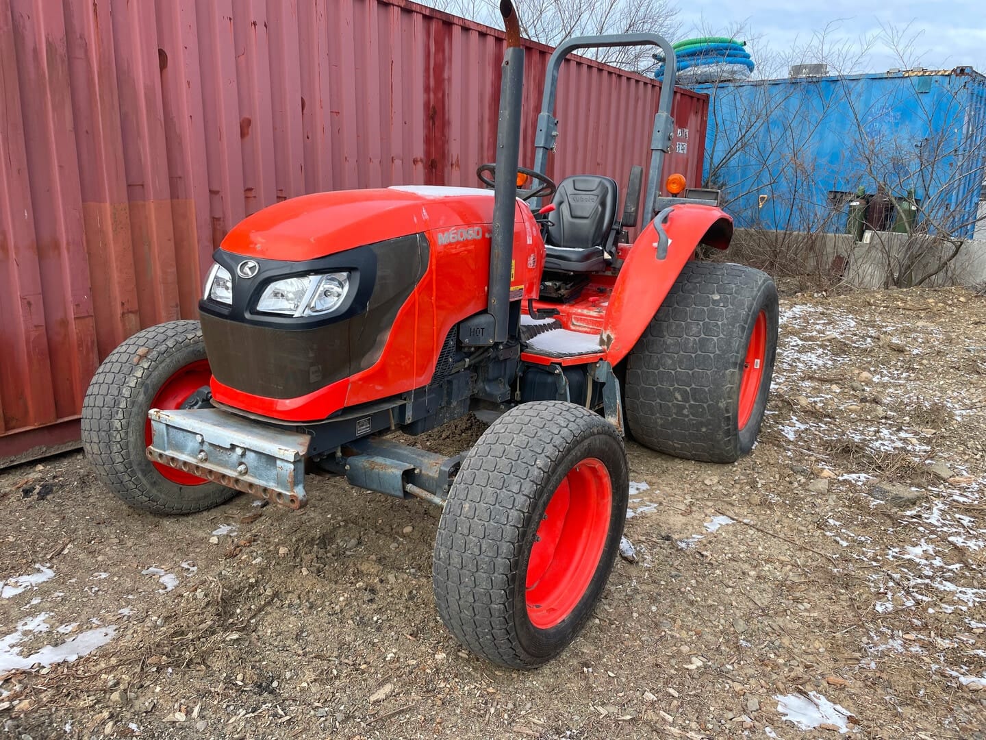 2015 Kubota M6060D Equipment Image0