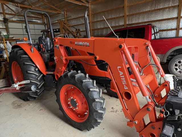 Image of Kubota M7060 equipment image 1