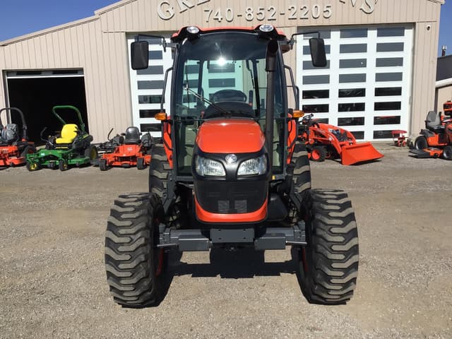 Image of Kubota M7060 equipment image 4