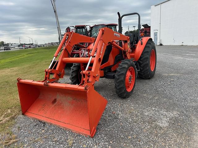 Image of Kubota M7060 equipment image 1