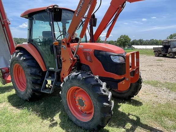 Image of Kubota M8560 equipment image 3