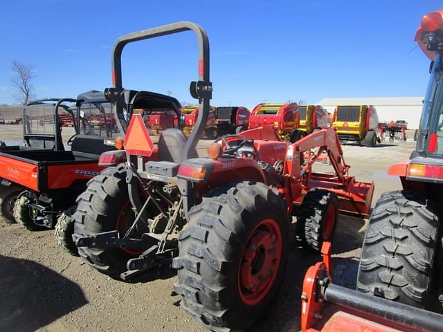 Image of Kubota MX5200HST equipment image 4