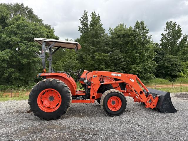 Image of Kubota MX5800 equipment image 2