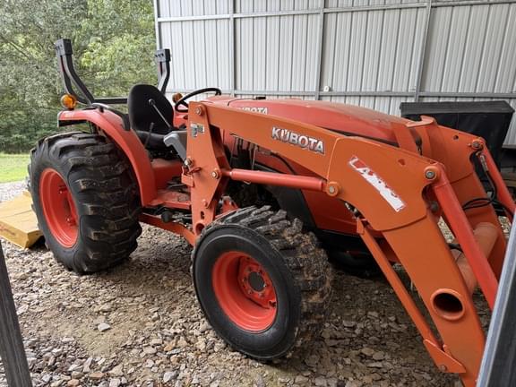 Image of Kubota MX5800 equipment image 3