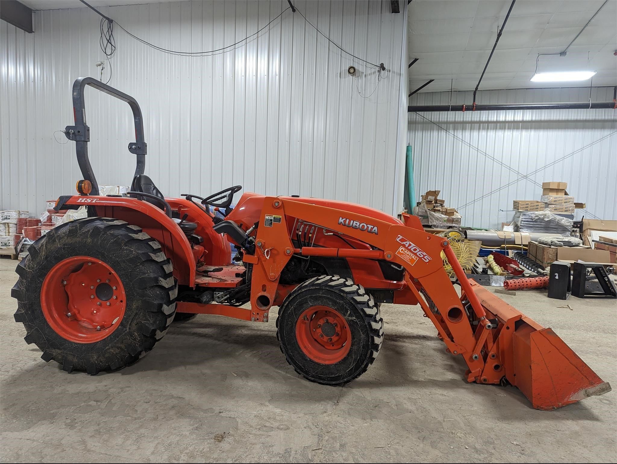 2015 Kubota MX5800 Equipment Image0