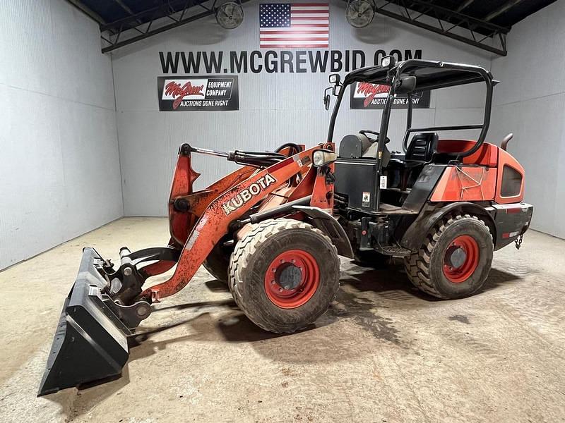 Image of Kubota R530 Primary image