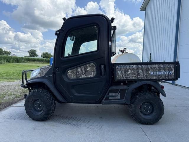 Image of Kubota RTVX1100CW equipment image 3