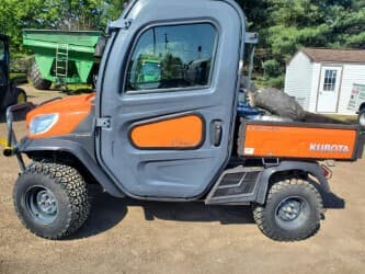Image of Kubota RTV-X1100 equipment image 2