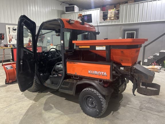 Image of Kubota RTV-X1100C equipment image 3