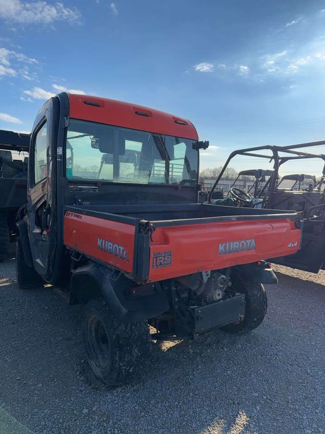 Image of Kubota RTV-X1100C equipment image 2