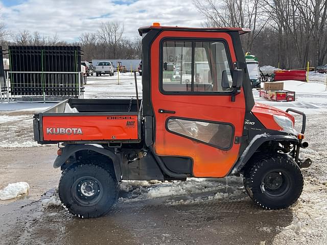 Image of Kubota RTV-X900 equipment image 3