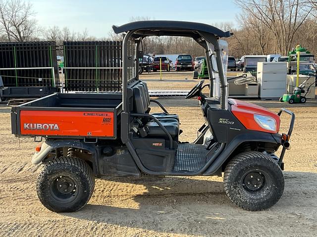 Image of Kubota RTV-X900 equipment image 3