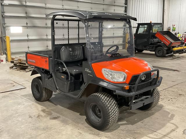 Image of Kubota RTV-X900 equipment image 2