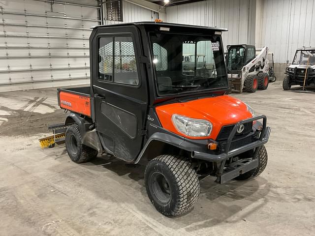 Image of Kubota RTV-X900 equipment image 2