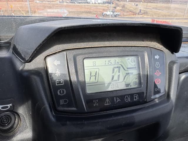 Image of Kubota RTV-XG850 equipment image 4