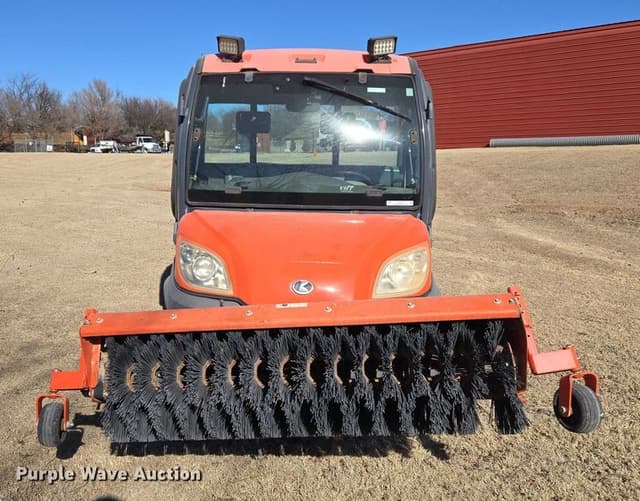 Image of Kubota RTV-1100 equipment image 1
