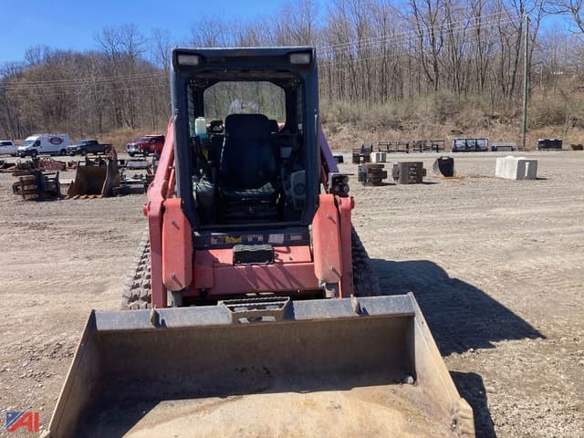 Image of Kubota SVL75-2 equipment image 1