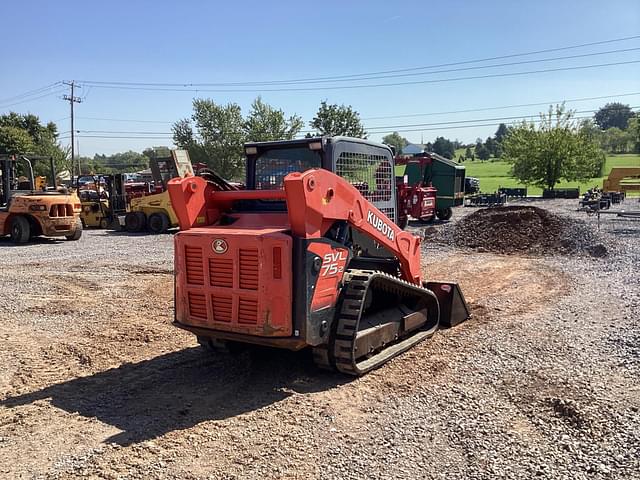 Image of Kubota SVL75-2 equipment image 4