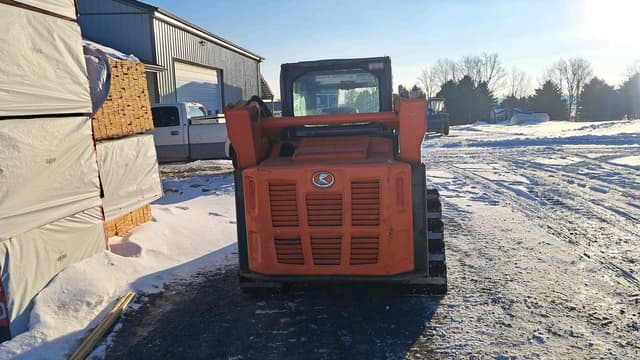 Image of Kubota SVL75-2 equipment image 4