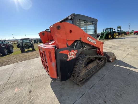 Image of Kubota SVL75 equipment image 4