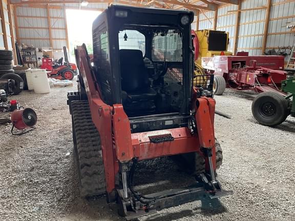 Image of Kubota SVL75 equipment image 2