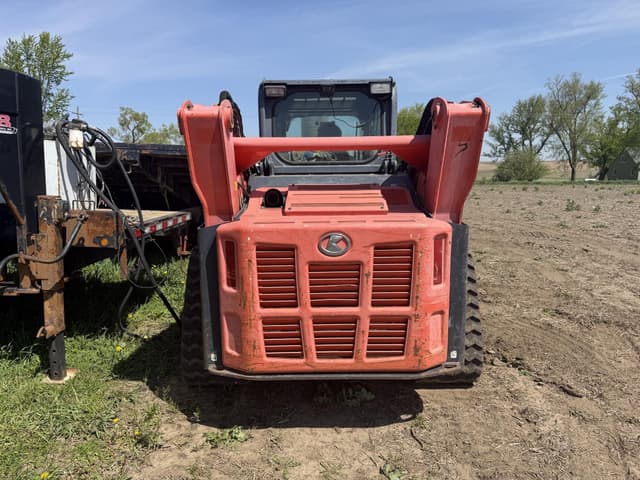 Image of Kubota SVL90-2 equipment image 2