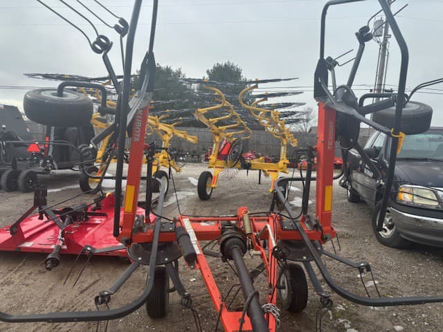 Image of Kubota TE4052T Primary image