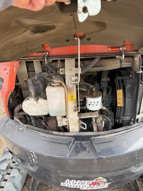 Image of Kubota U25 equipment image 2
