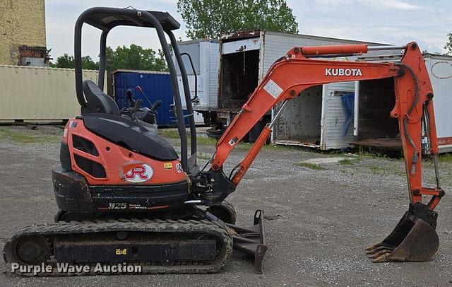 Image of Kubota U25 equipment image 3