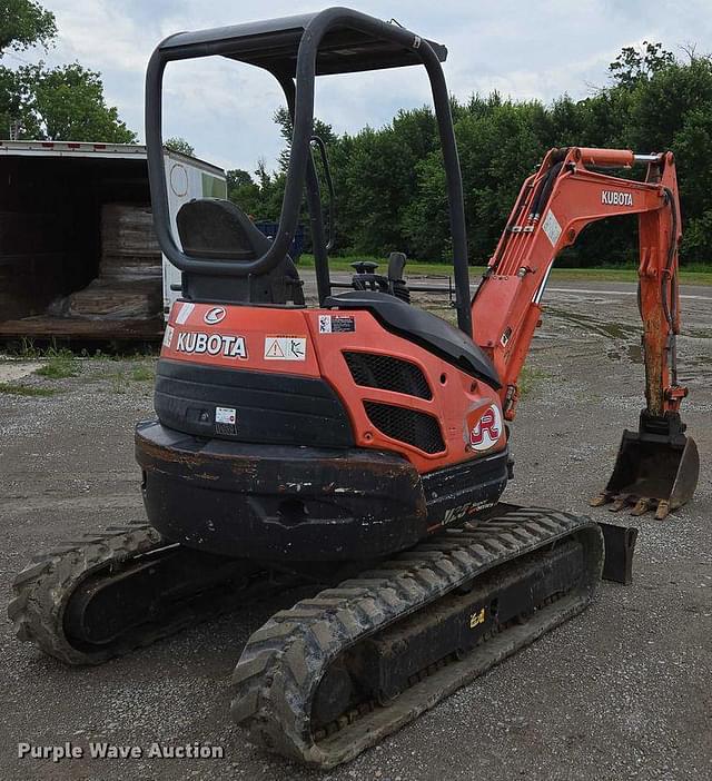 Image of Kubota U25 equipment image 4