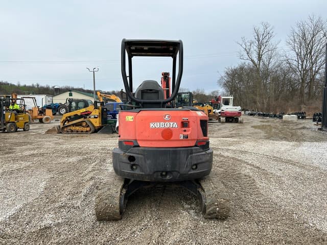 Image of Kubota U35-4 equipment image 2